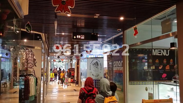 EAST VILLAGE (D16), Retail #102853352